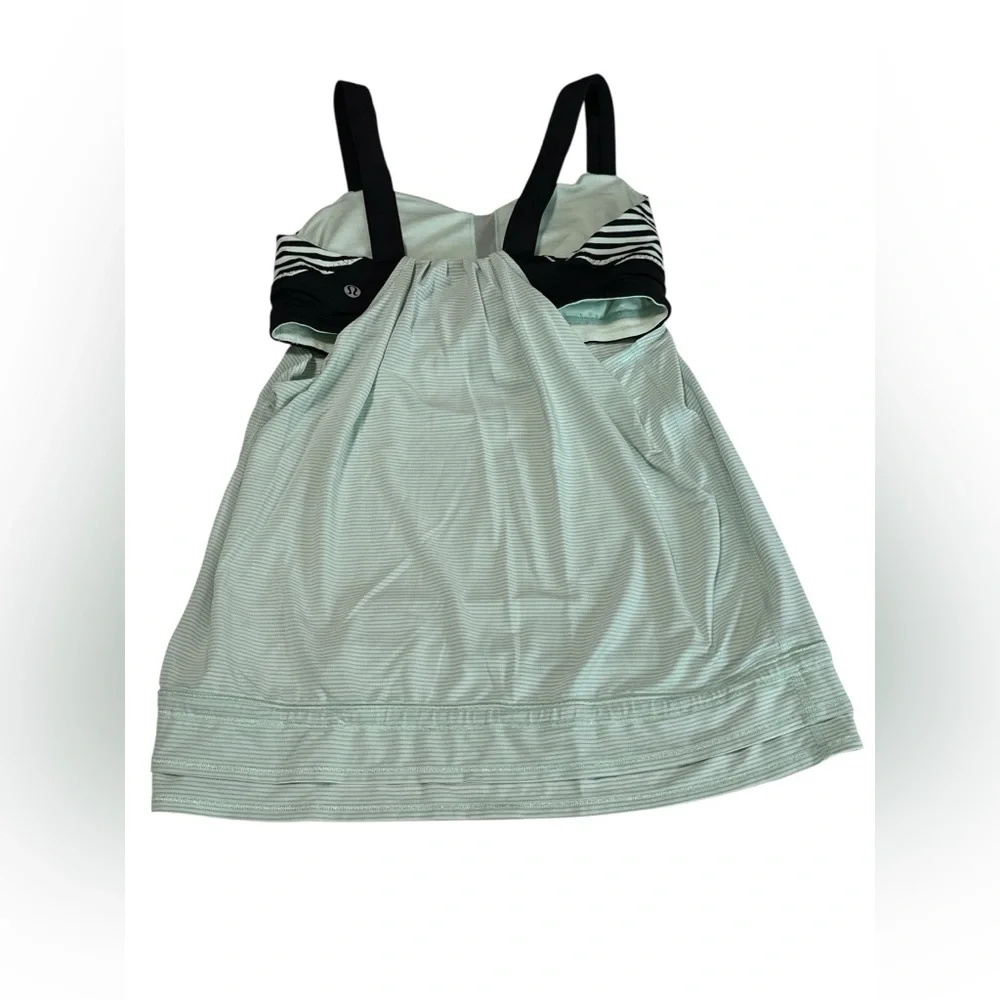 Lululemon Athletica Black, White, and Mint‎ Tank